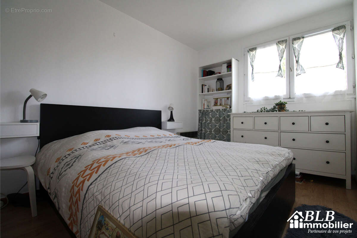 Appartement à MONTIGNY-LE-BRETONNEUX