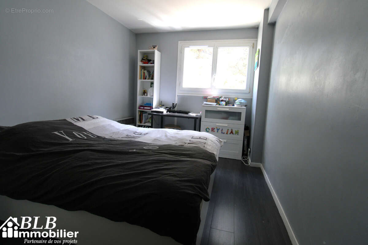 Appartement à MONTIGNY-LE-BRETONNEUX