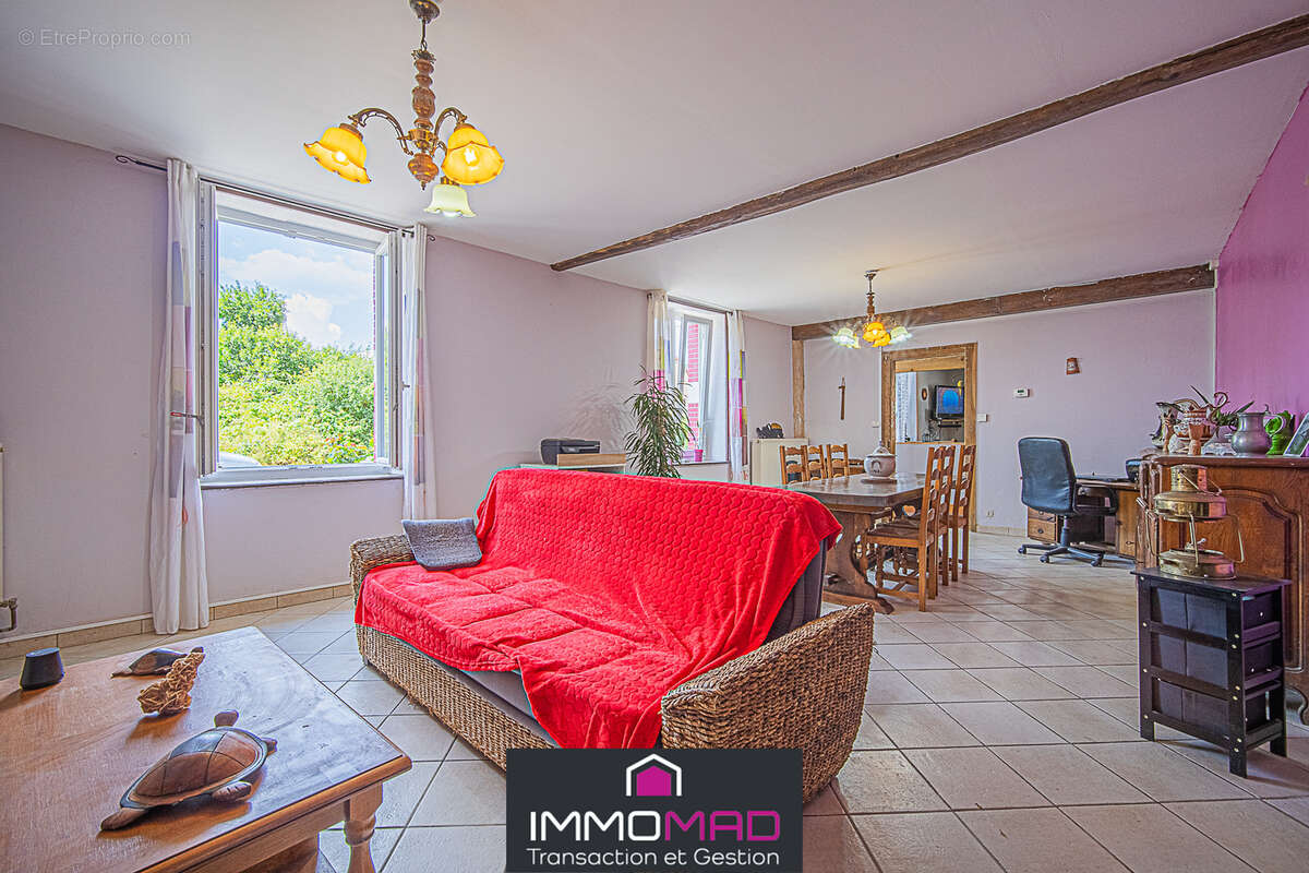 Maison à HAN-SUR-MEUSE