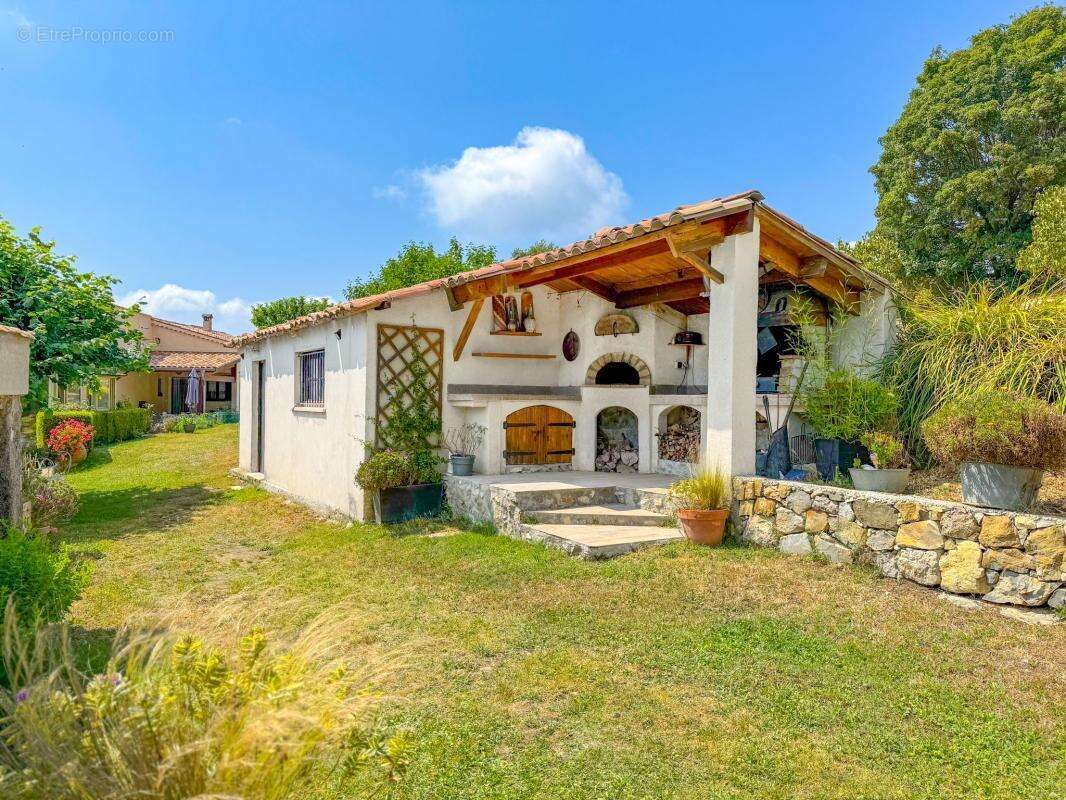 Maison à TOUET-DE-L&#039;ESCARENE