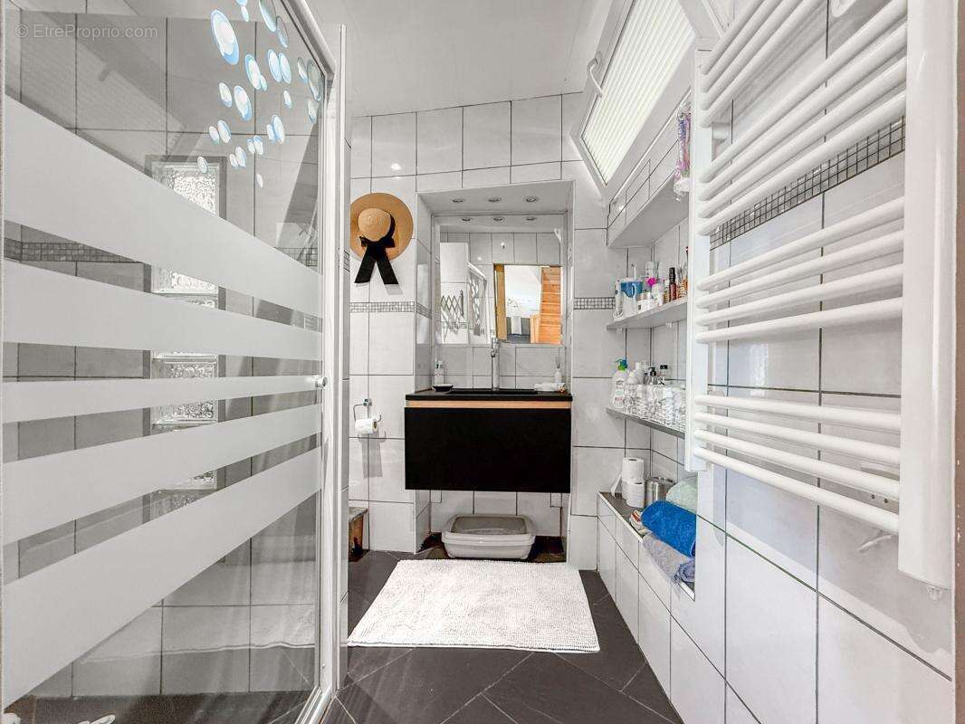 Maison à TOUET-DE-L&#039;ESCARENE