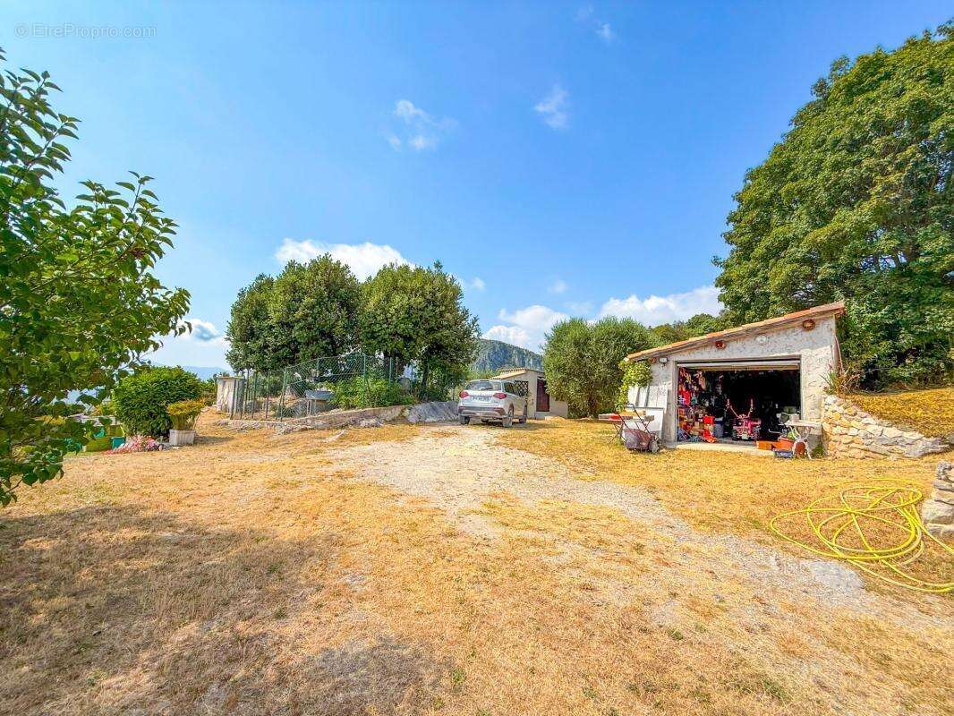 Maison à TOUET-DE-L&#039;ESCARENE