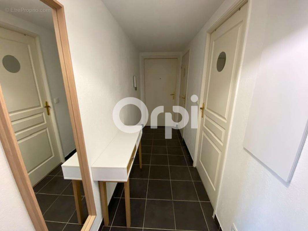 Appartement à MANDELIEU-LA-NAPOULE