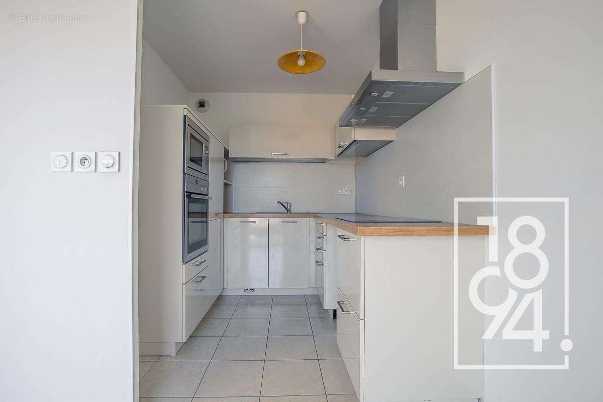 Appartement à MARSEILLE-10E