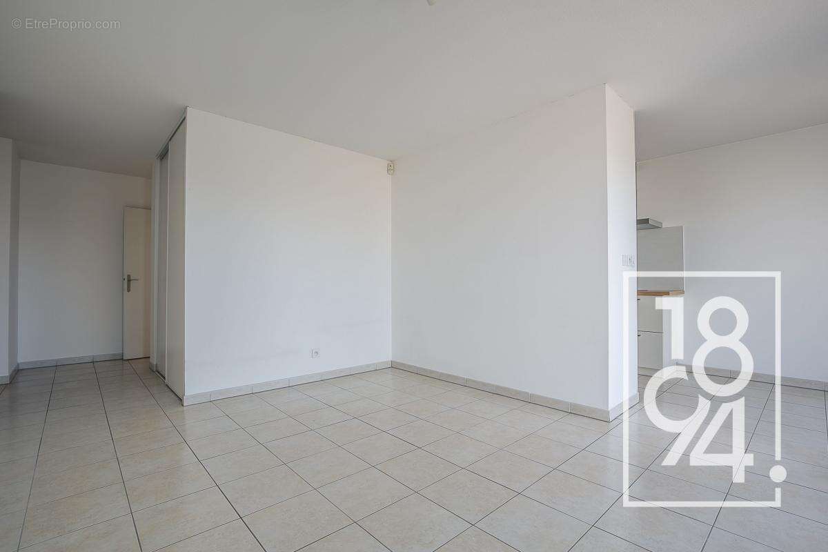Appartement à MARSEILLE-10E