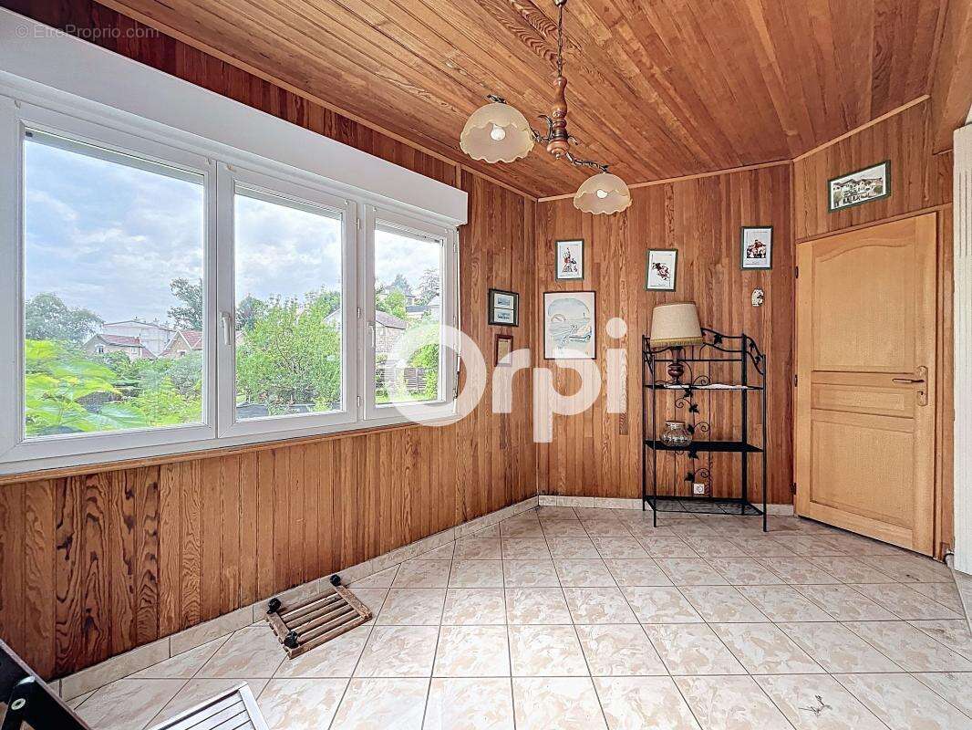 Maison à BRIVE-LA-GAILLARDE