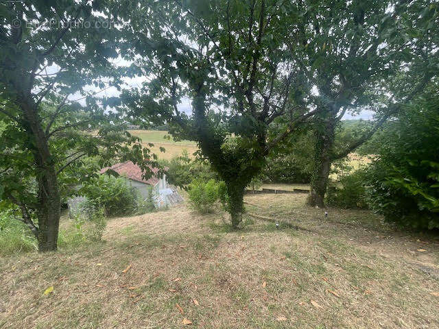 Terrain à BRAGAYRAC