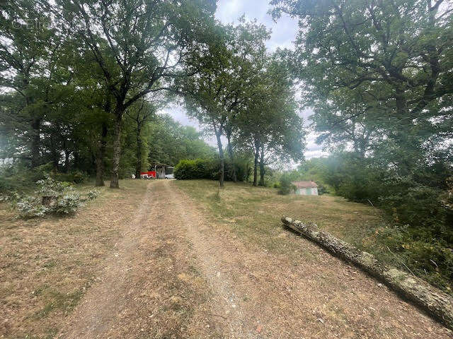 Terrain à BRAGAYRAC