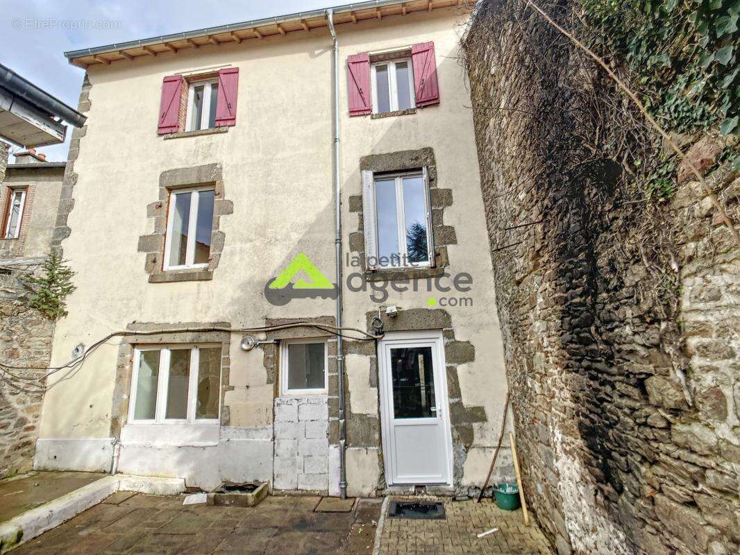 Appartement à BOURGANEUF