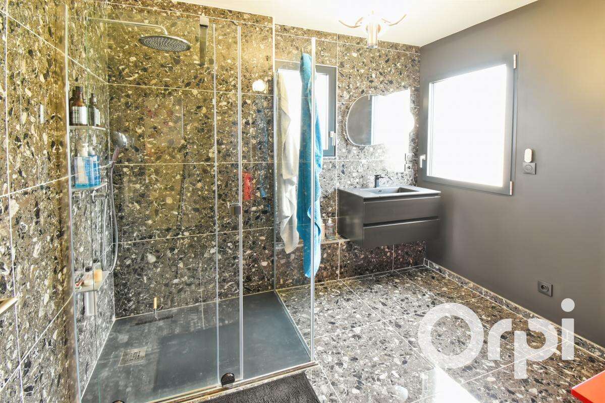 Appartement à MALISSARD