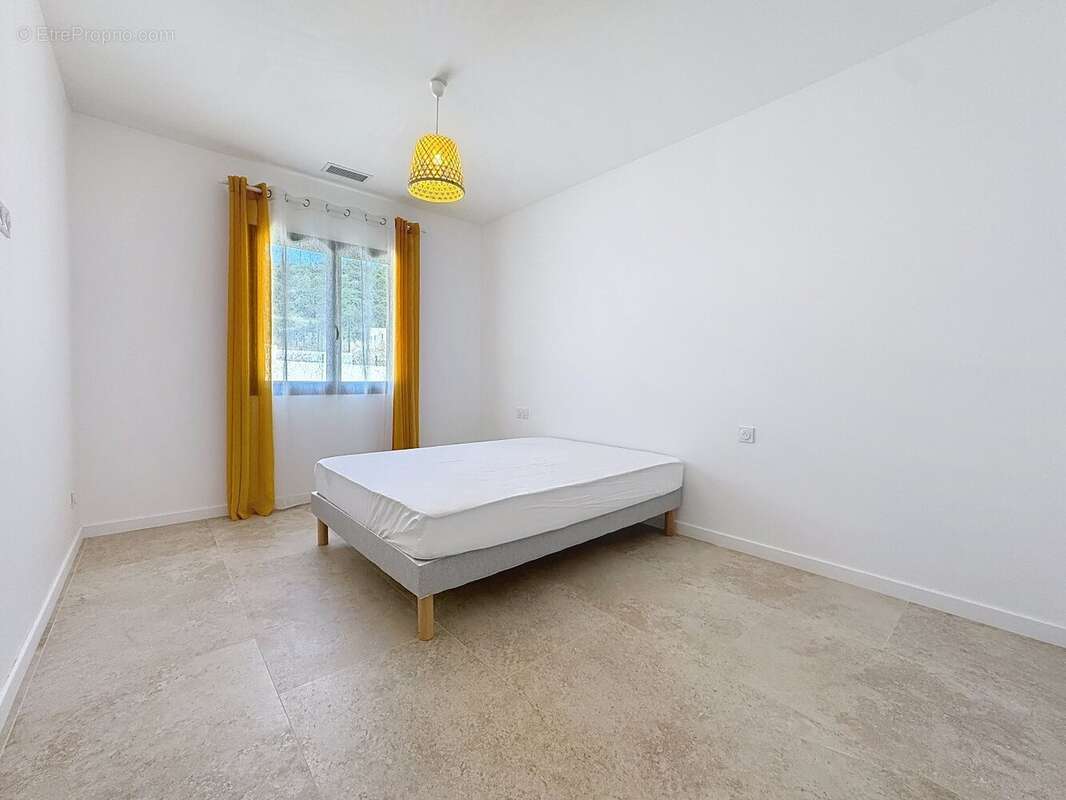 Maison à CLERMONT-L&#039;HERAULT