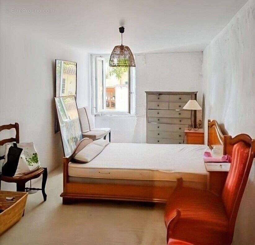 Appartement à UZES