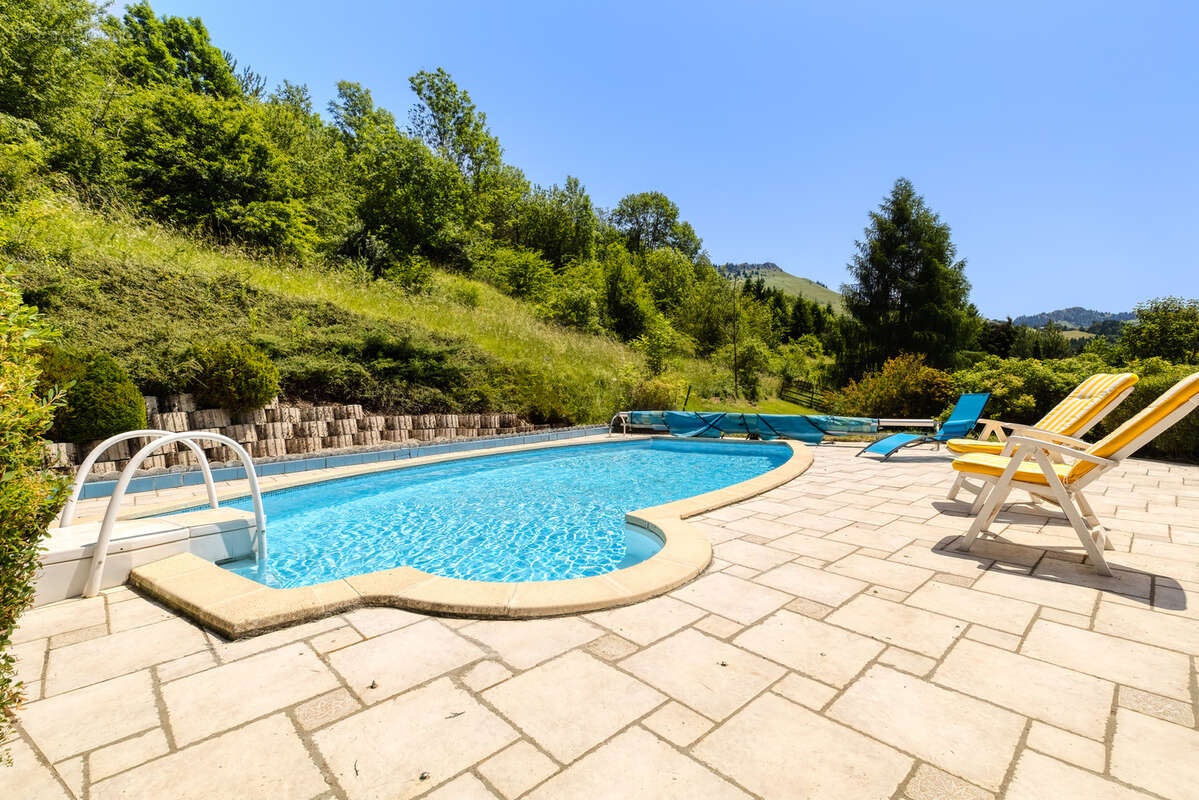 Maison à HABERE-POCHE