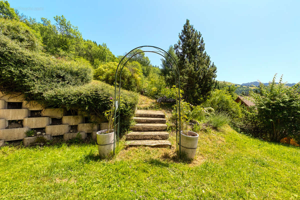 Maison à HABERE-POCHE