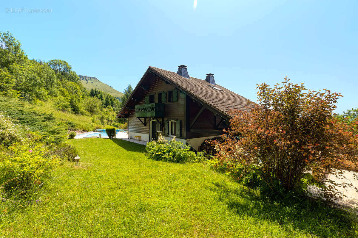 Maison à HABERE-POCHE