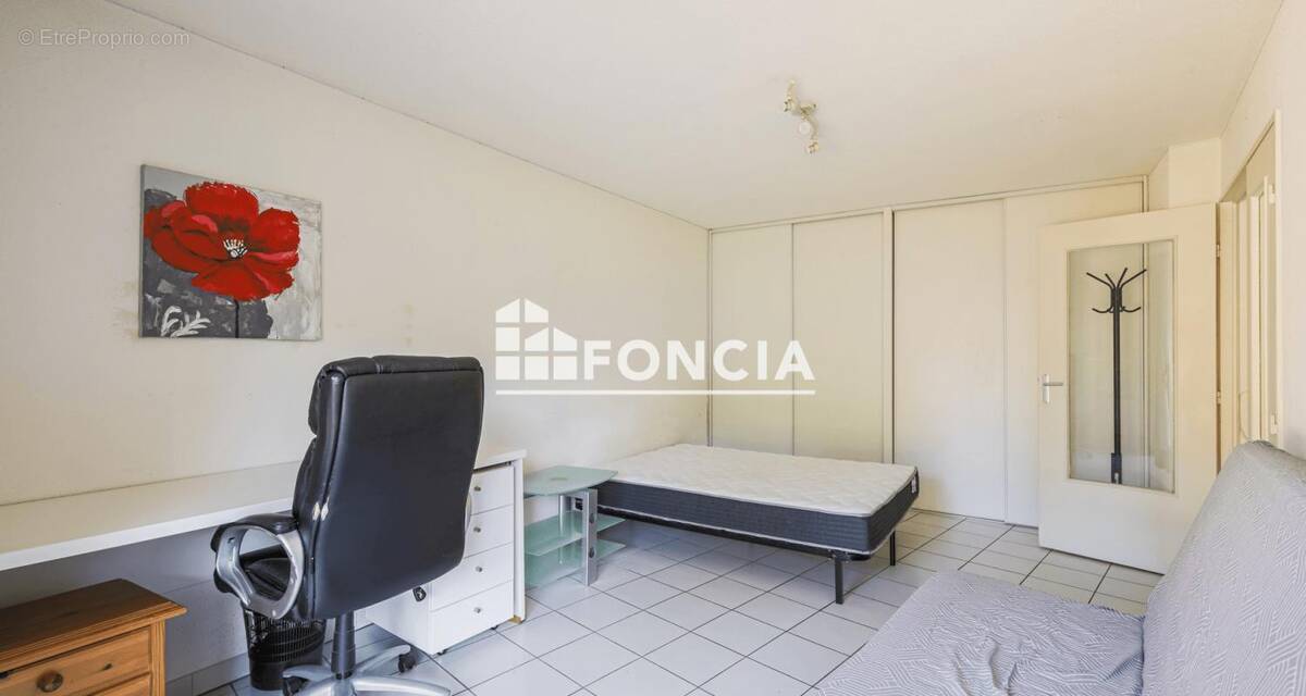 Appartement à SAINT-MARTIN-D&#039;HERES