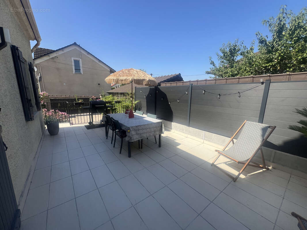 Maison à CHAMPIGNY-SUR-MARNE