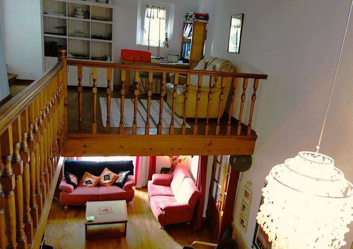 Maison à ENTRECHAUX