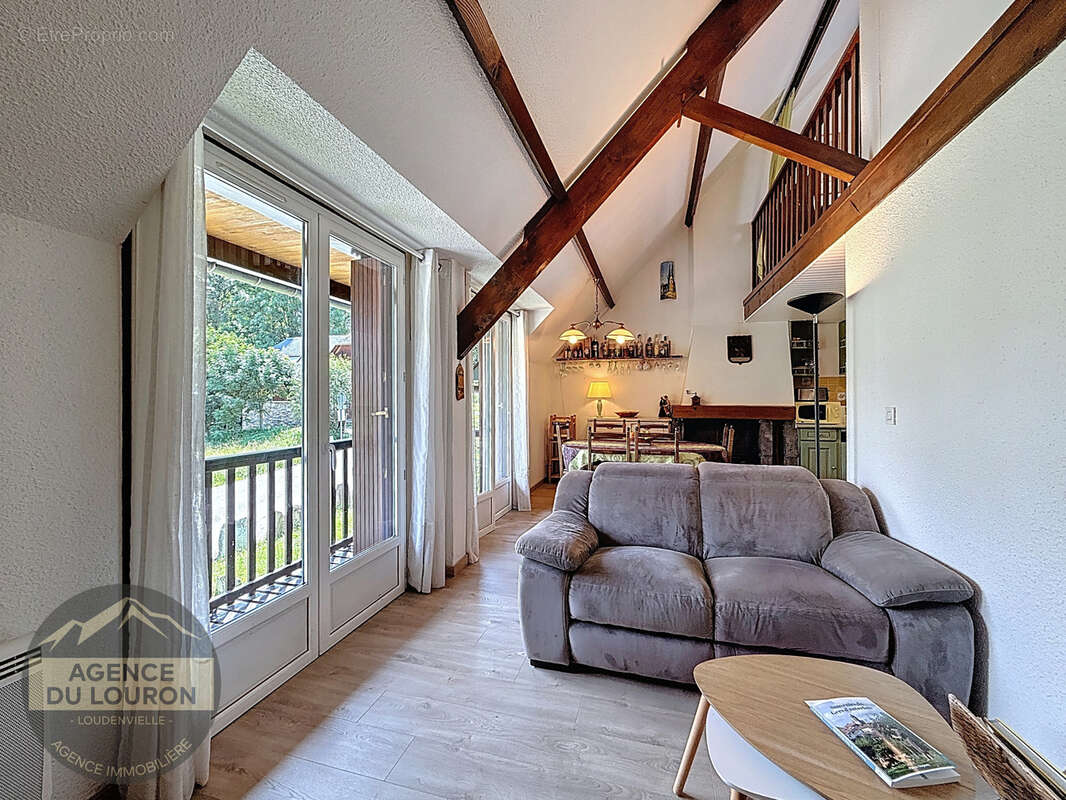 Appartement à GENOS