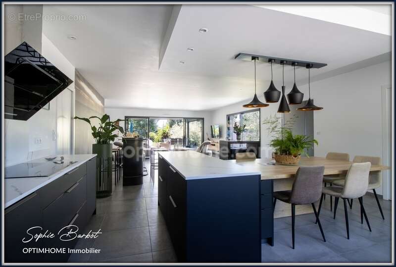 Maison à GUJAN-MESTRAS