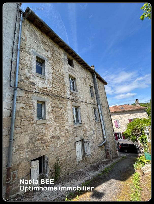 Maison à EYMOUTIERS