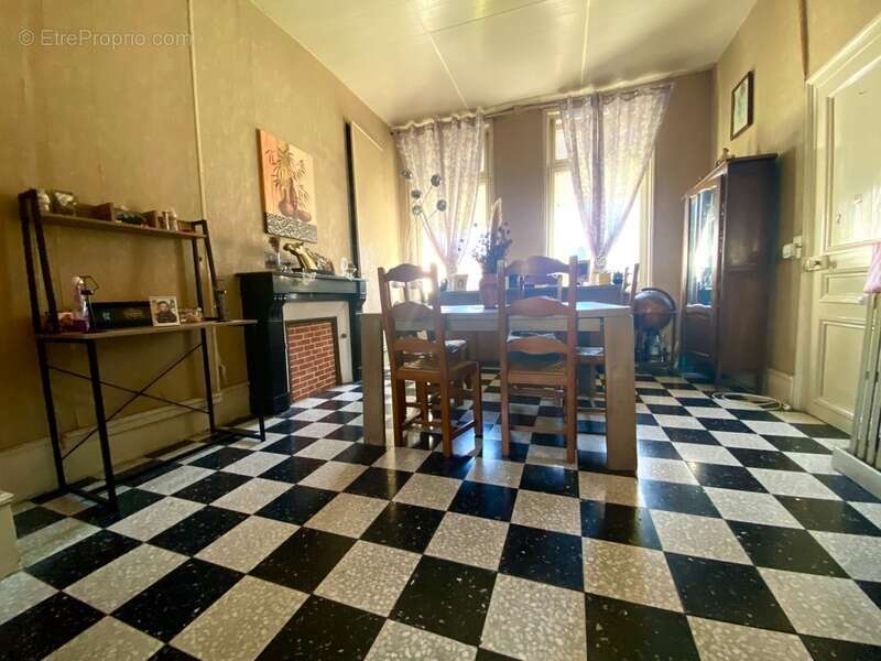 Maison à BOHAIN-EN-VERMANDOIS