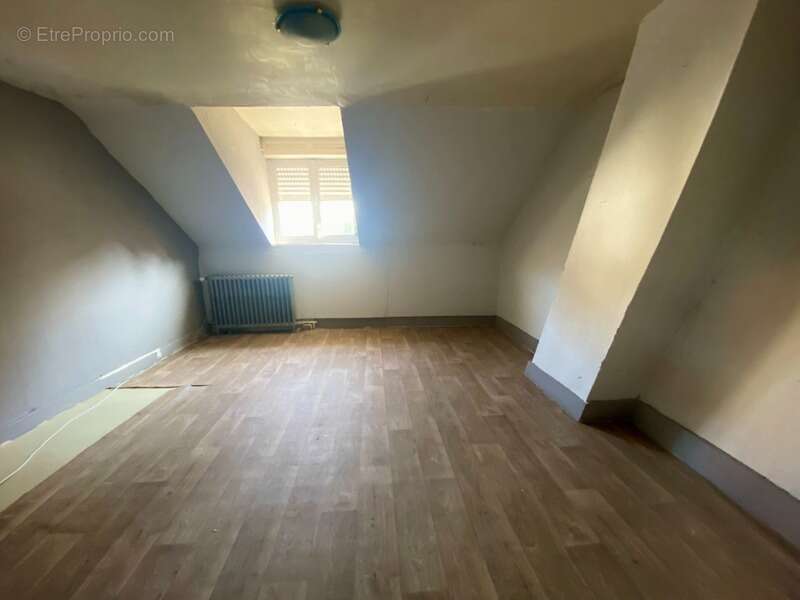 Maison à BOHAIN-EN-VERMANDOIS