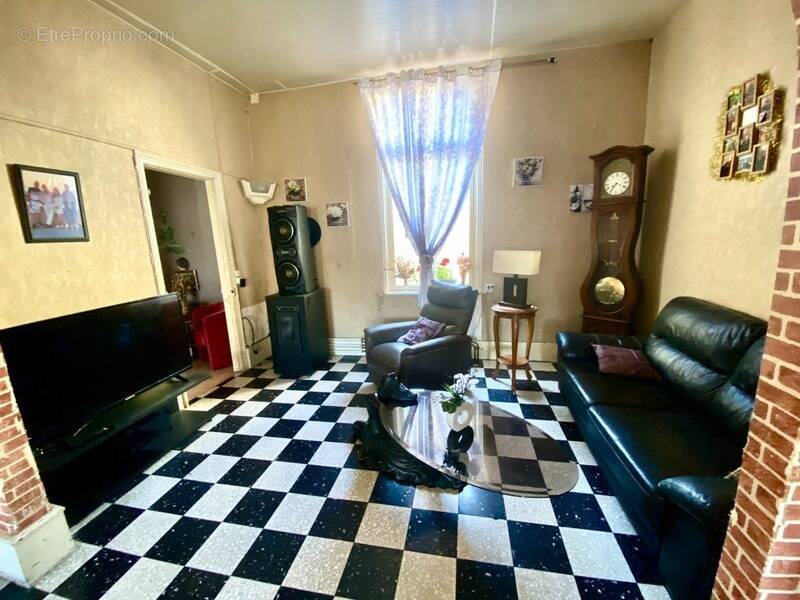 Maison à BOHAIN-EN-VERMANDOIS