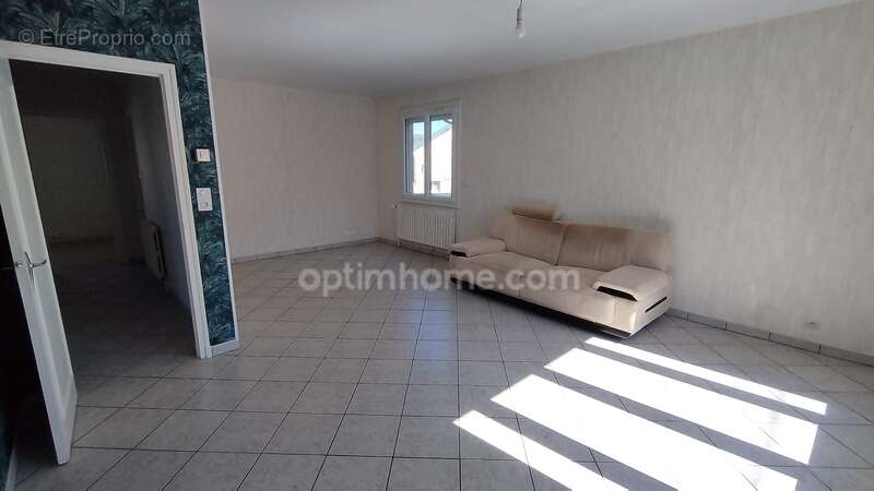 Maison à LONGEVILLE-EN-BARROIS