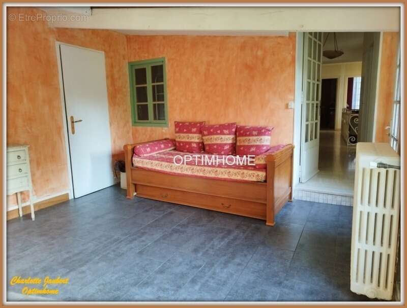 Maison à BLANZAC-PORCHERESSE