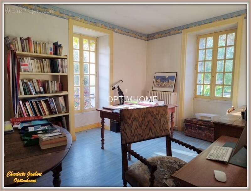 Maison à BLANZAC-PORCHERESSE