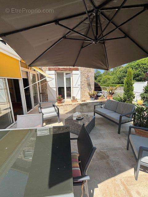 Maison à CHAMPIGNY-SOUS-VARENNES