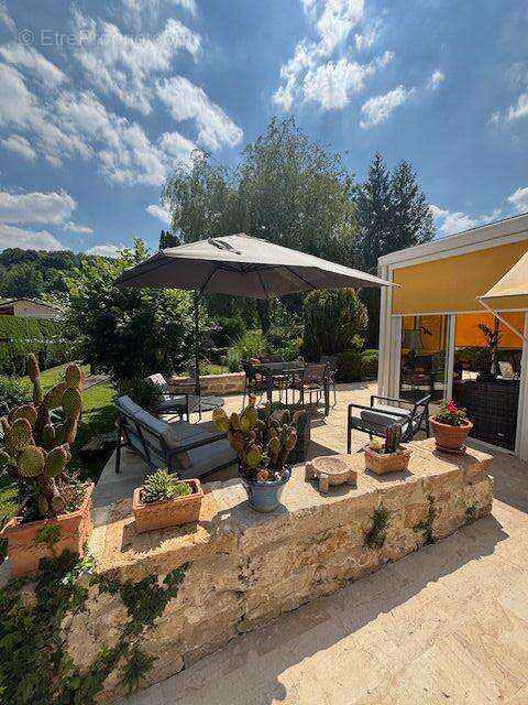 Maison à CHAMPIGNY-SOUS-VARENNES