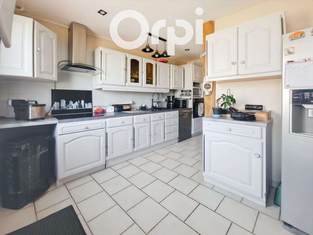 Maison à MOYENNEVILLE