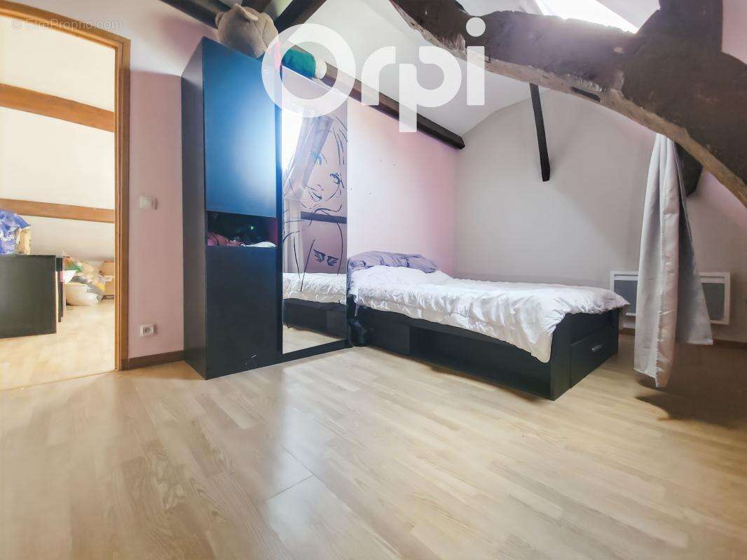 Maison à MOYENNEVILLE