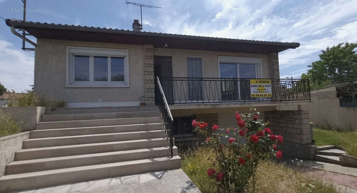 Maison à TREMBLAY-EN-FRANCE