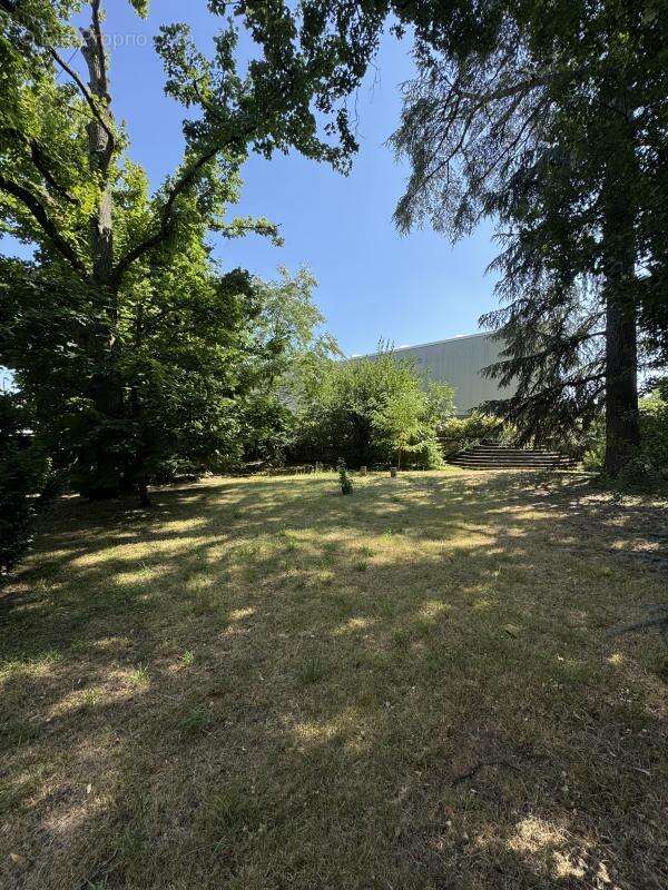 Appartement à CHARLY