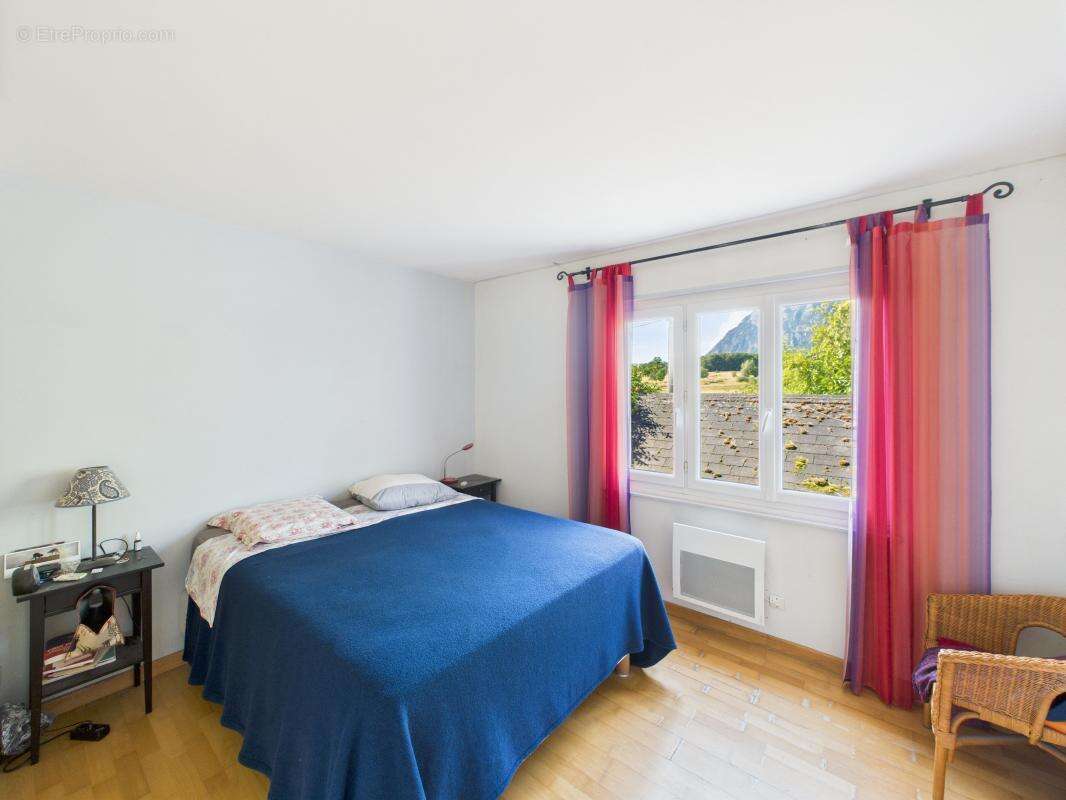 Maison à SAINTE-HELENE-DU-LAC