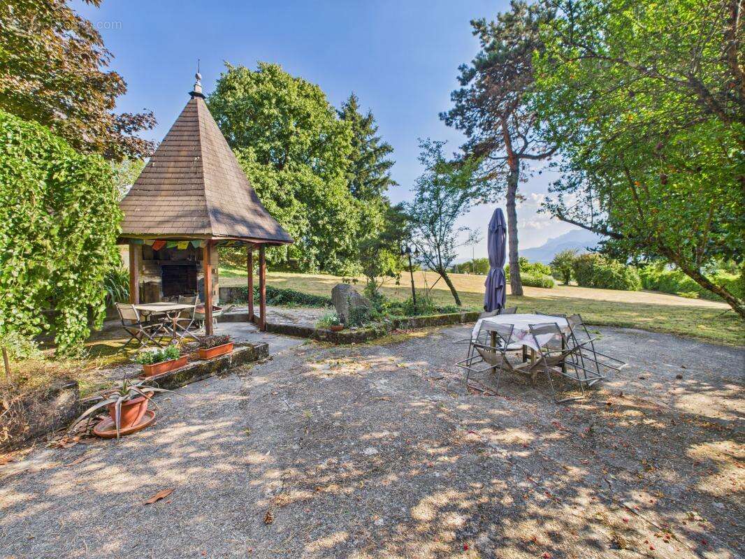 Maison à SAINTE-HELENE-DU-LAC