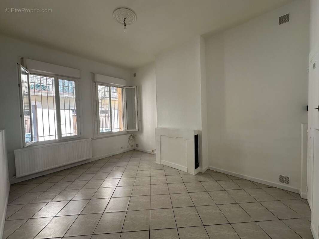 Appartement à BEZIERS