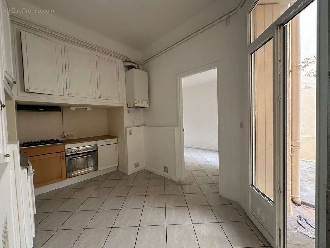 Appartement à BEZIERS