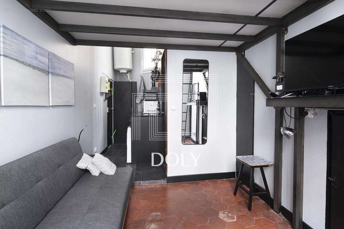 Appartement à PARIS-10E