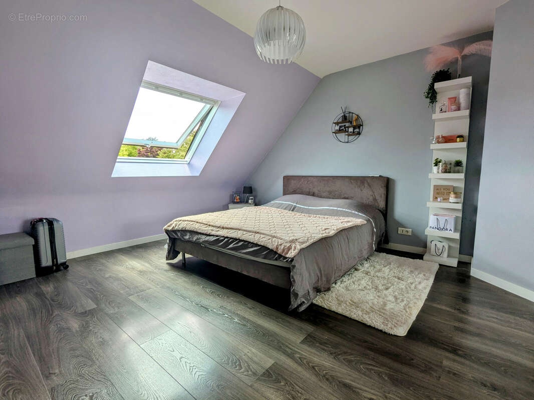 Maison à LA CHAPELLE-SUR-ERDRE