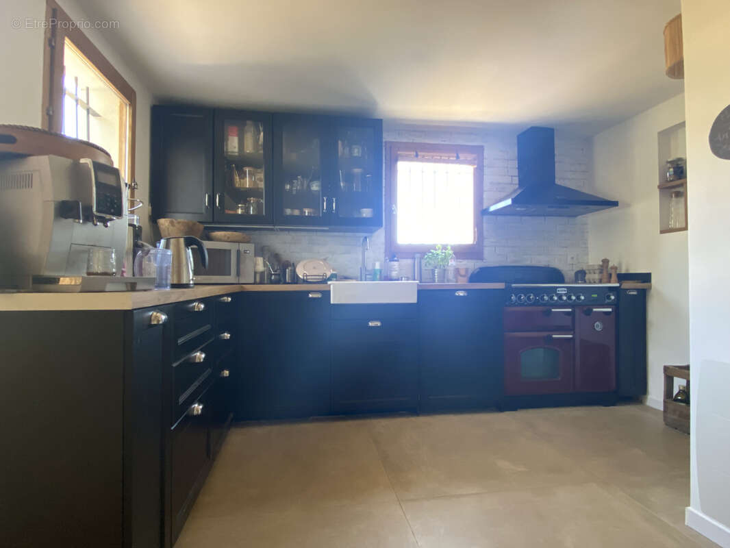 Maison à LA LONDE-LES-MAURES