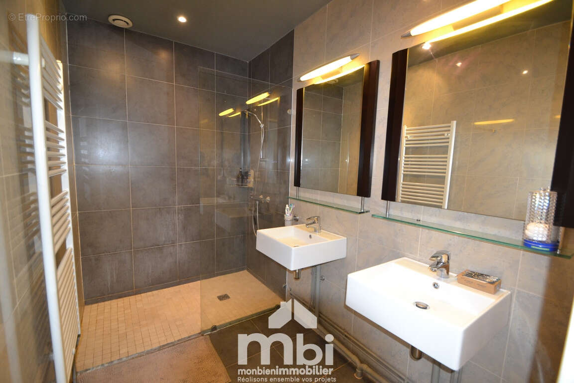 Maison à MARLY-LA-VILLE