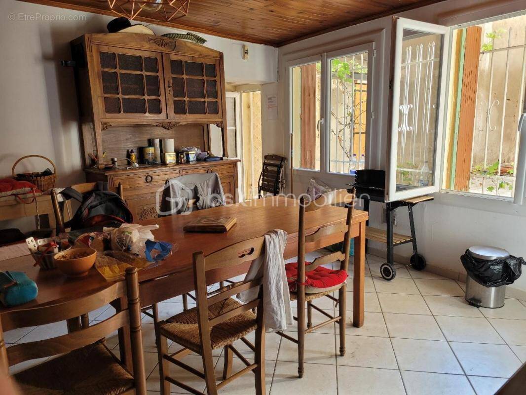 Maison à SAINT-GILLES