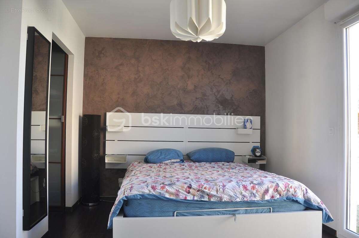 Maison à SAINT-SULPICE