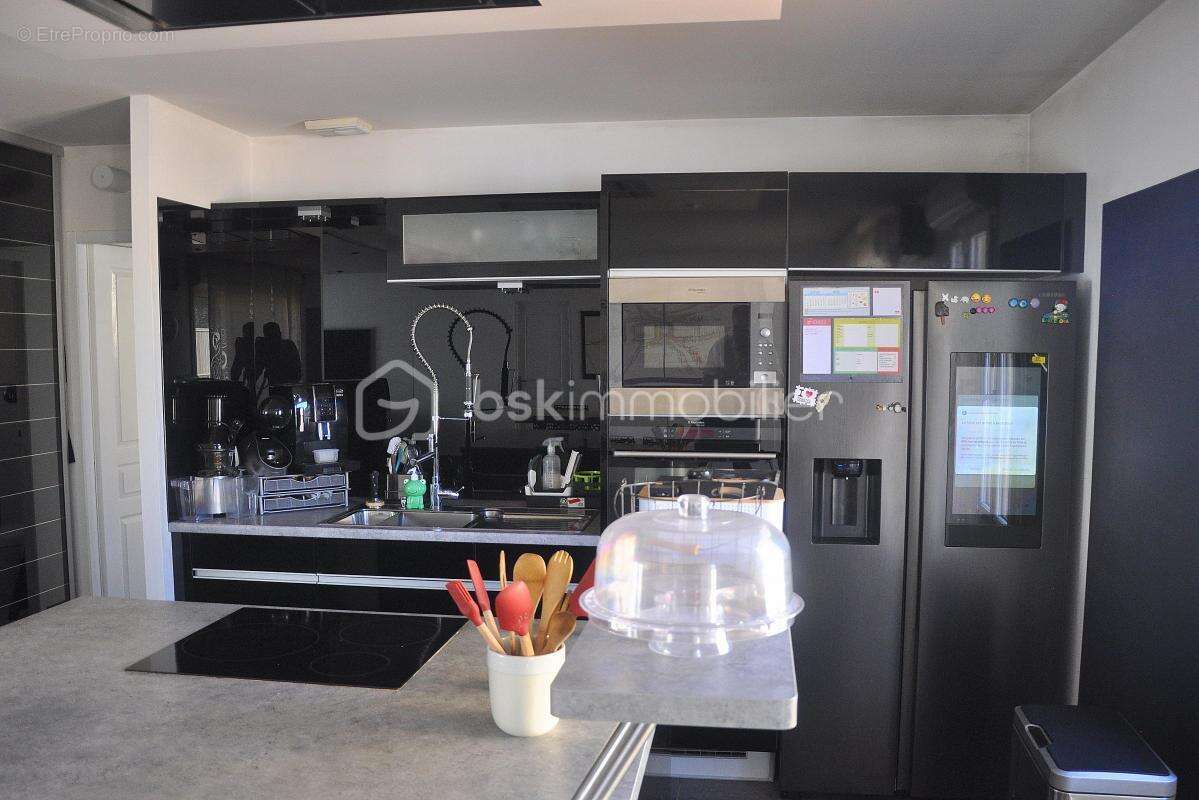 Maison à SAINT-SULPICE