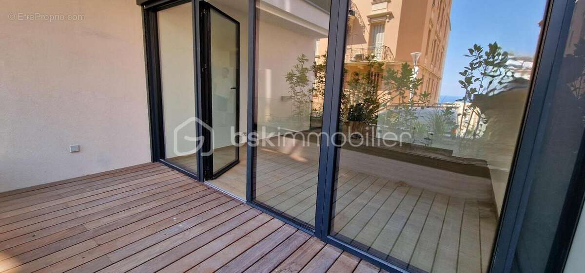 Appartement à BEAUSOLEIL