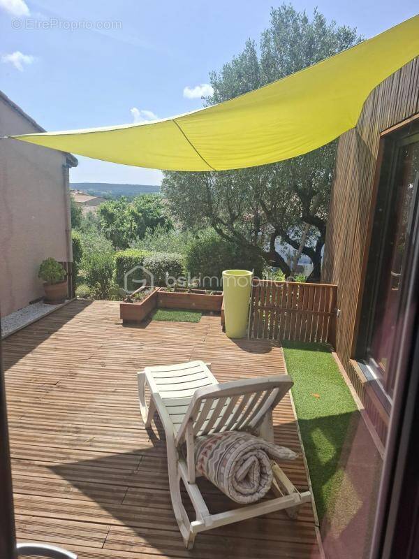 Maison à SAINT-QUENTIN-LA-POTERIE